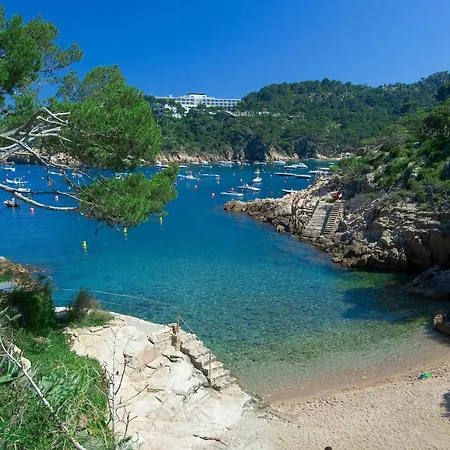 Cala Nostra - El Cau Палафружель